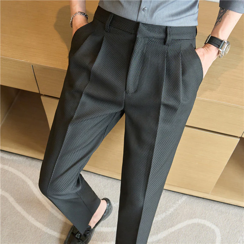 Concave and convex texture high-end three-dimensional pleated design casual pants - Image 3
