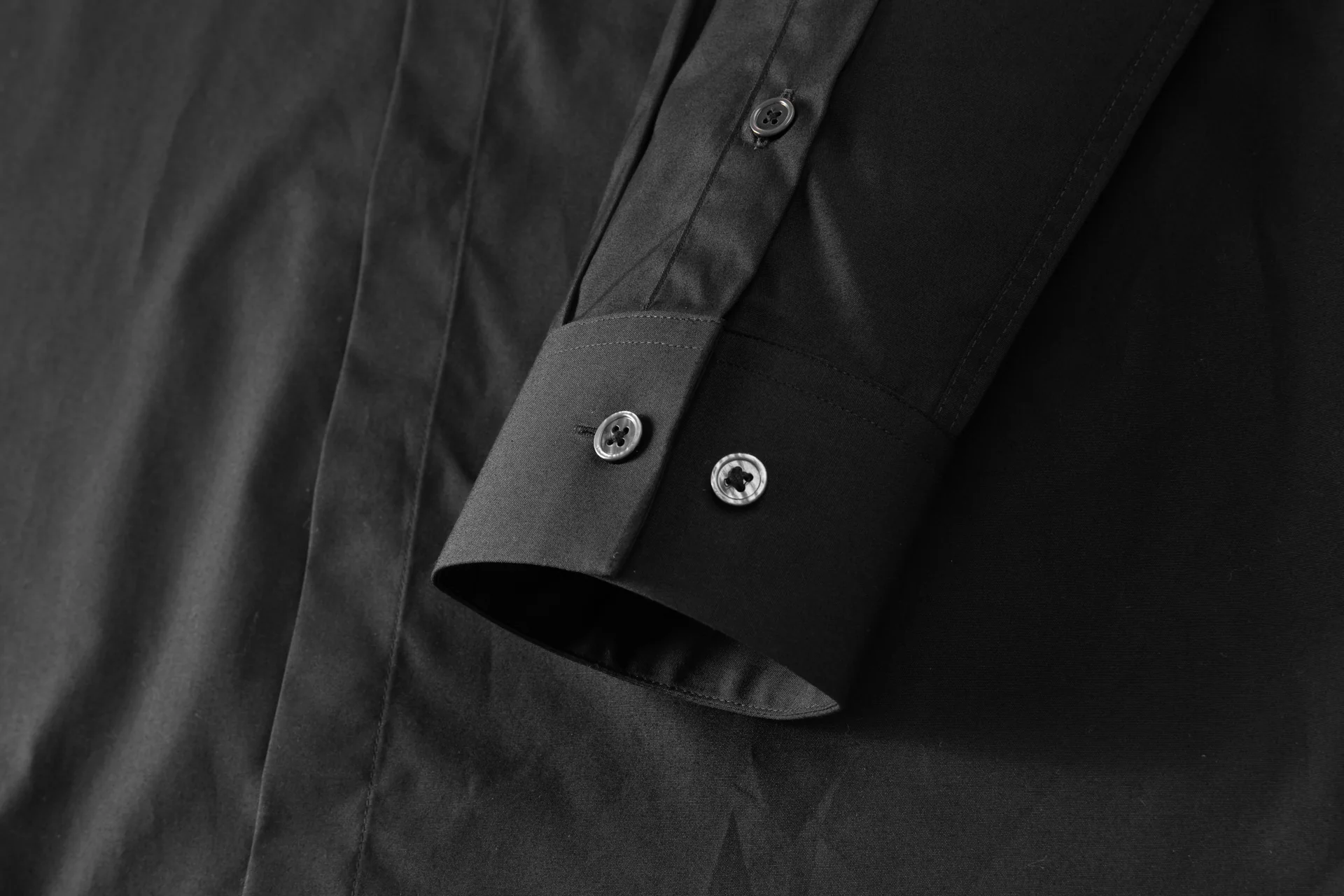 D letter U button men's long sleeve shirt fashion men's - Image 6