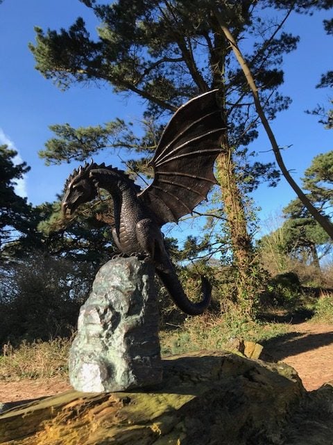 Precision Casting Fire-breathing Dragon Sculpture Waterscape - Image 3