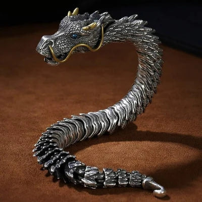 Unleashing the Power of Handmade Golden Horn Dragon - Image 3