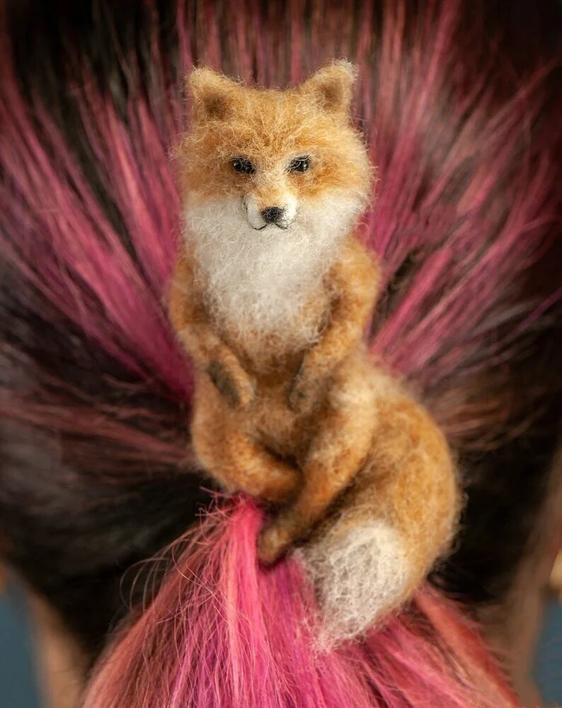 Felted animal hairpin - Image 10
