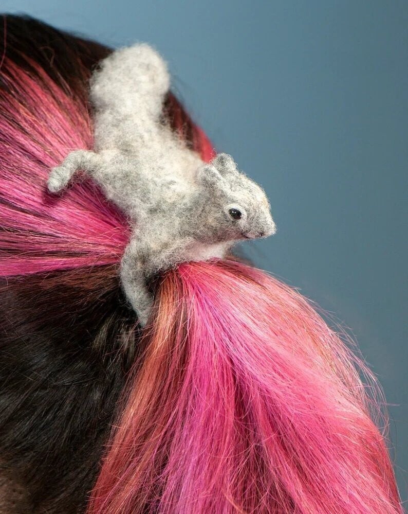 Felted animal hairpin - Image 13
