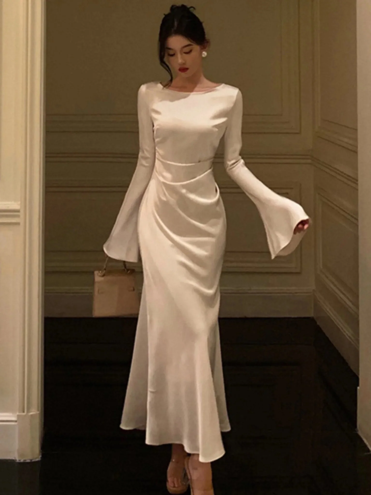 French Vintage Flare Sleeve Mermaid Dress - Image 2