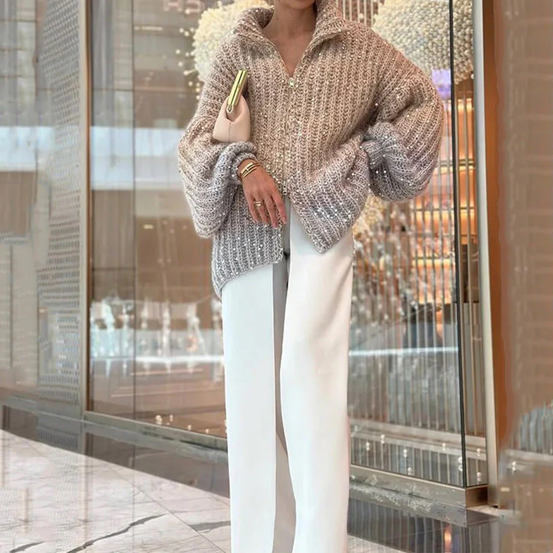 Gestrickte Pulloverjacke mit einfarbigen Pailletten - Image 3