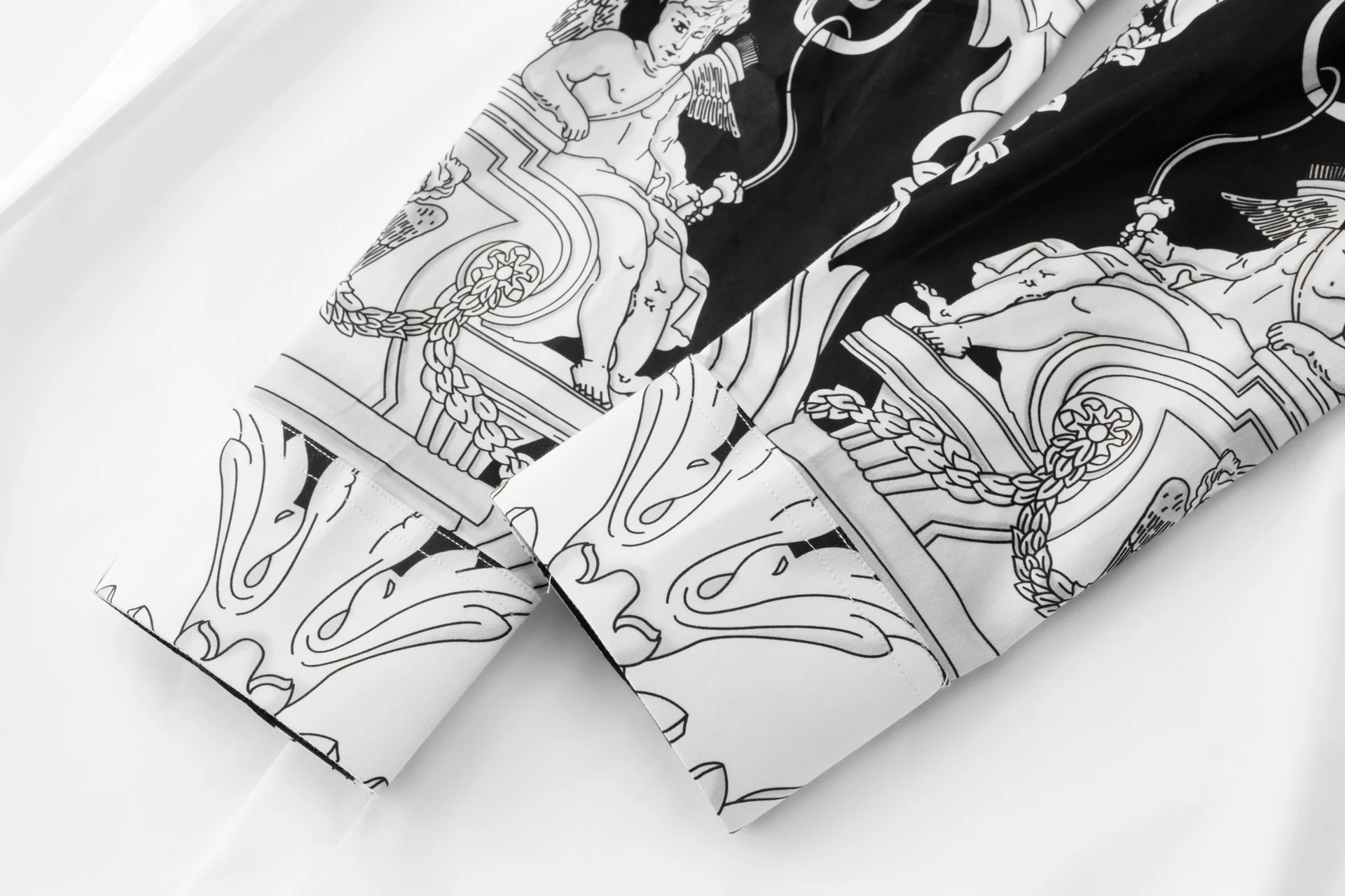 Men's Royal Floral Print Slim Fit Cotton Top - Image 3