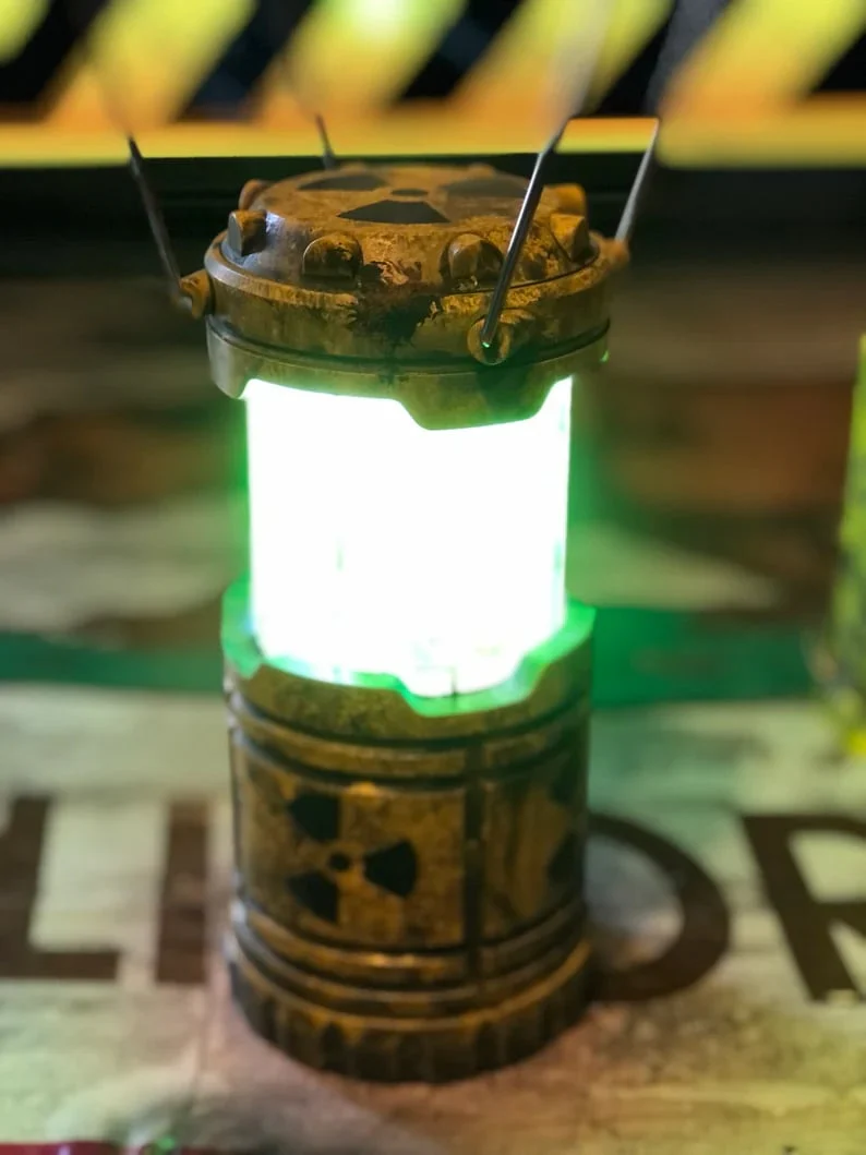 ☣ Miniature Nuclear Reactor Lantern/Lamp - Image 3