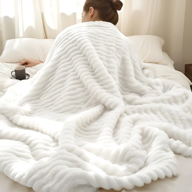 Striped flannel blanket - Image 3