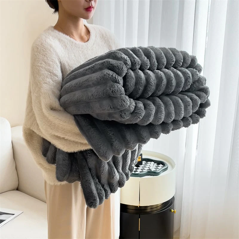 Striped flannel blanket - Image 6