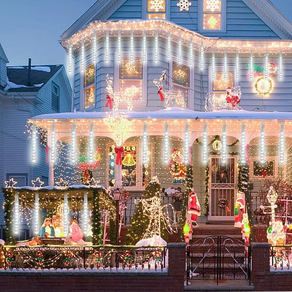 Stunning Snowflake LED Lights - Image 2