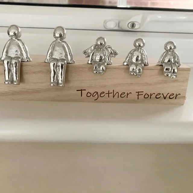 Feel free to be creative, we are together as a family gift - Image 18