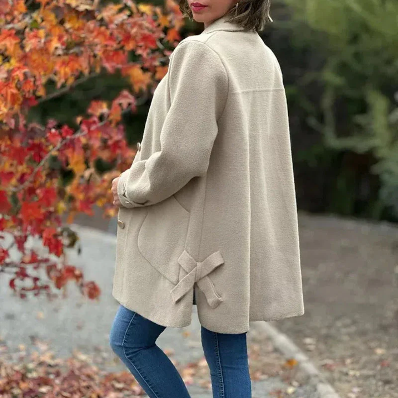 Women's Single-Breasted Coat with Peter Pan Collar - Image 5