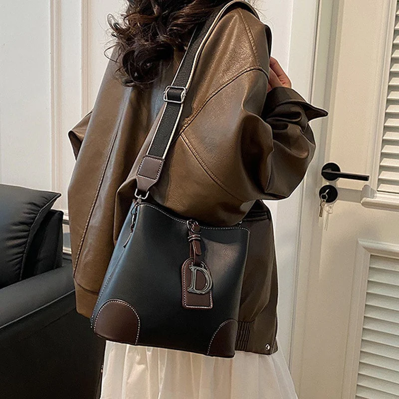 ✨✨This Week's Special Price $36.99💥💗PU Leather Niche Women's Shoulder Bag👜 - Image 11