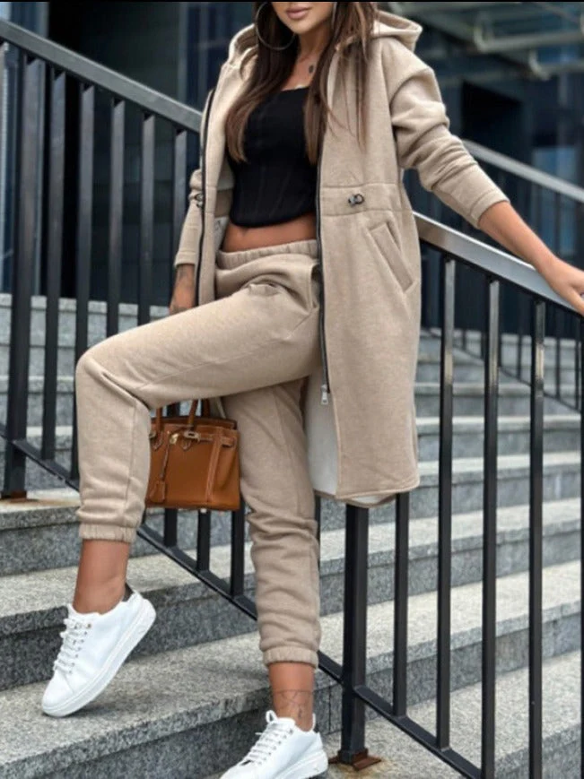 Two-piece set consisting of a plain coat and trousers - Image 8